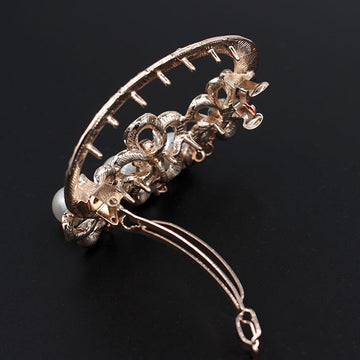 Oval Floral Princess Hair Barrette w/ Pearl Tassels White